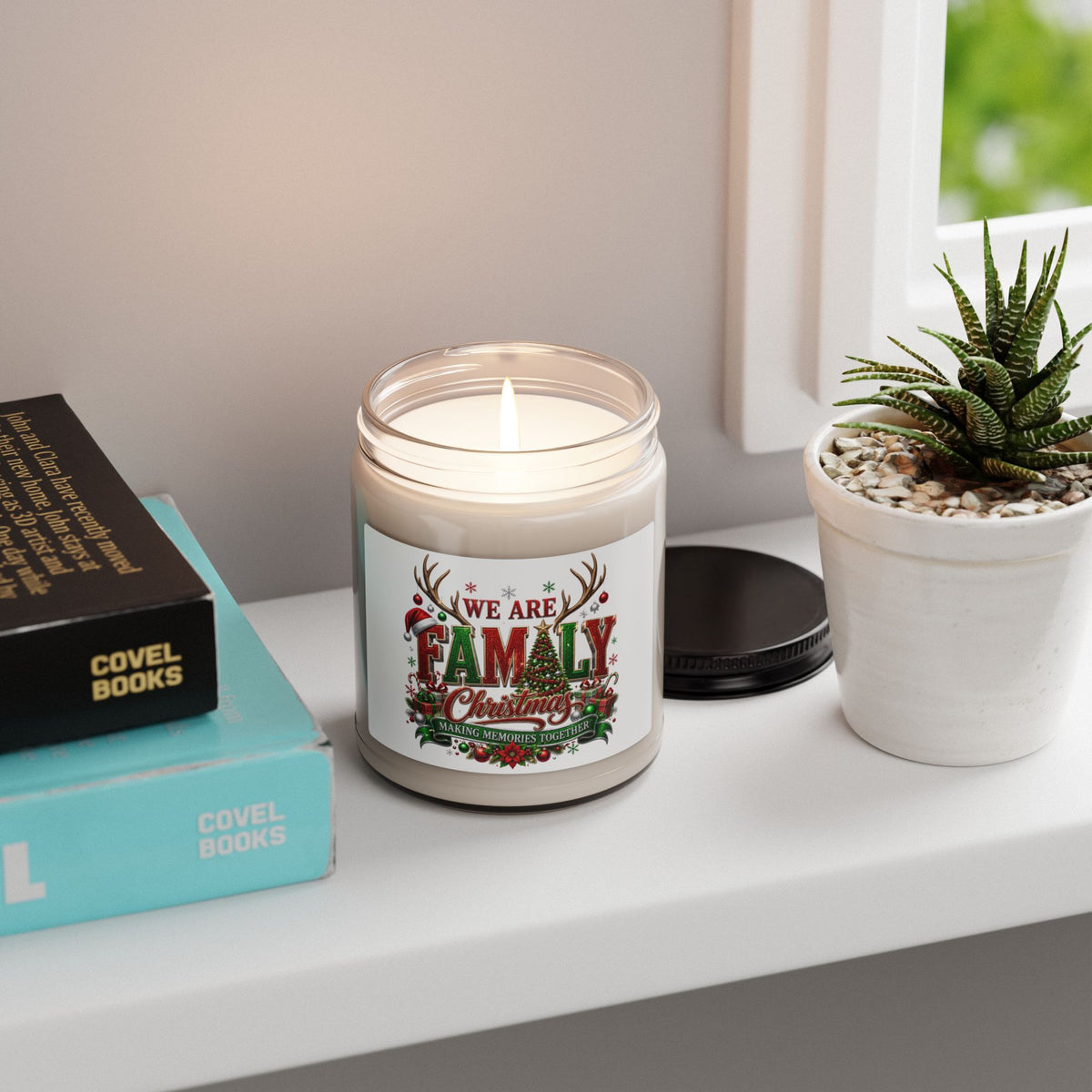 Christmas Family Scented Soy Candle – 9oz Holiday Tree & Ornament Fragrance