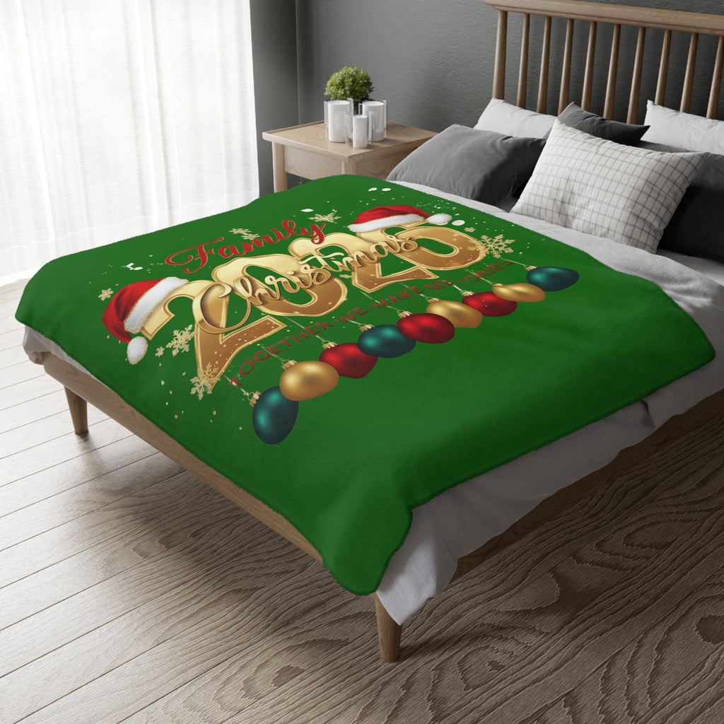 Christmas 2025 Family Blanket — Festive Velveteen Microfiber Throw