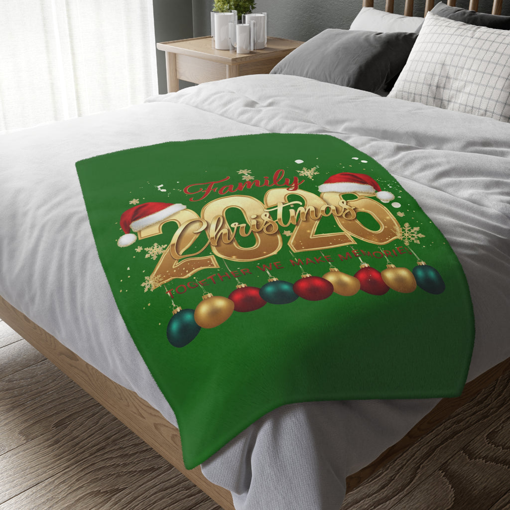 Christmas 2025 Family Blanket — Festive Velveteen Microfiber Throw